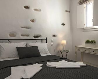 Portes View House - Parikia - Chambre