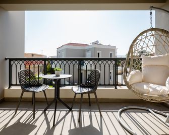Limosa Luxury Residences - Kissamos - Balkon
