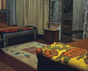 Ak Hotel Abbottabad - Abbottabad - Bedroom