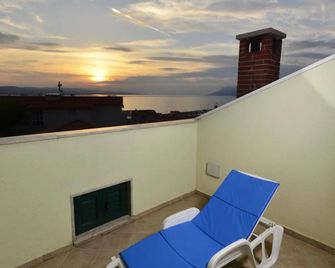 House Topic - Baška Voda - Balkon