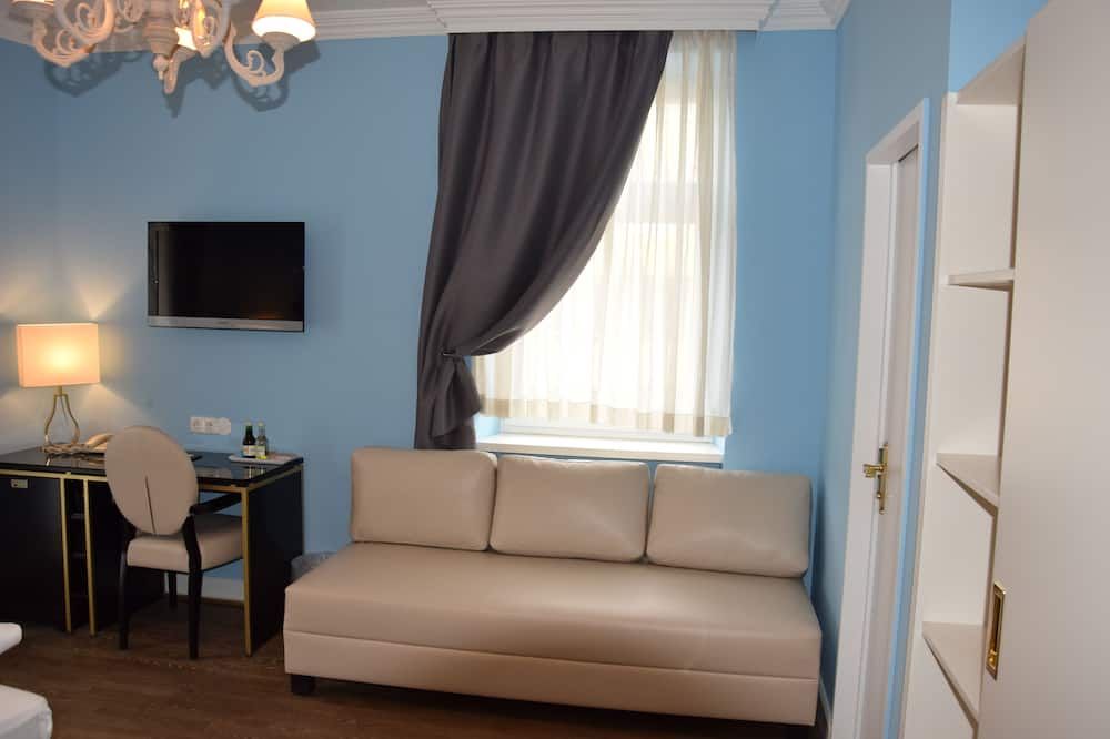 Living room view of Atel Hotel Lasserhof