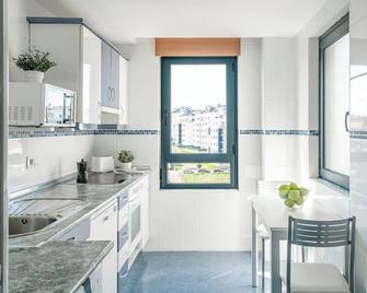 Apartamentos Alday - Maliaño - Cocina