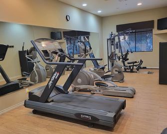 Cotulla Whitten Inn - Cotulla - Gym