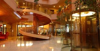Hotel Roc Blanc - Les Escaldes - Lobby