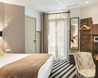 Hôtel Locarno Nice - ניס - חדר שינה