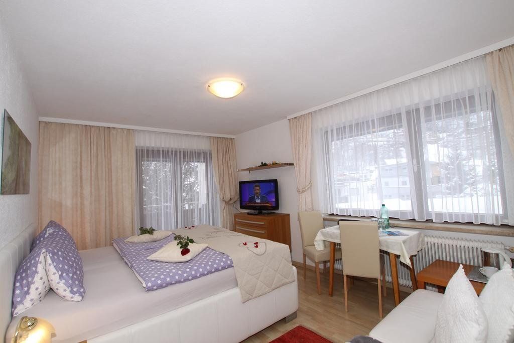 Pension Garni Gerhard - Oetz - Bedroom