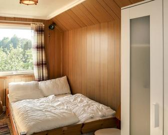 Holiday Home Bjørkeneset by Interhome - Uggdal - Habitación