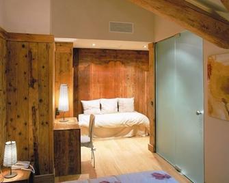 Hotel Sant Roc - Solsona - Bedroom