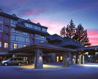 Marriott's Timber Lodge - South Lake Tahoe - Building