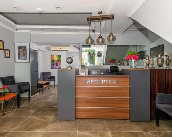 Lavanta Hotel - Istanbul - Front desk