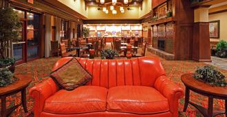 The Q Hotel & Suites - Springfield - Restaurante