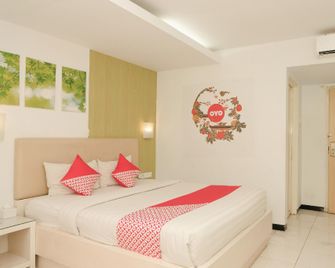 Ebizz Hotel - Jember - Slaapkamer