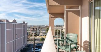 Comfort Inn Boardwalk - Ocean City - Balcony