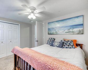 Cozy Jacksonville Home ~ 12 Mi to Downtown! - Jacksonville