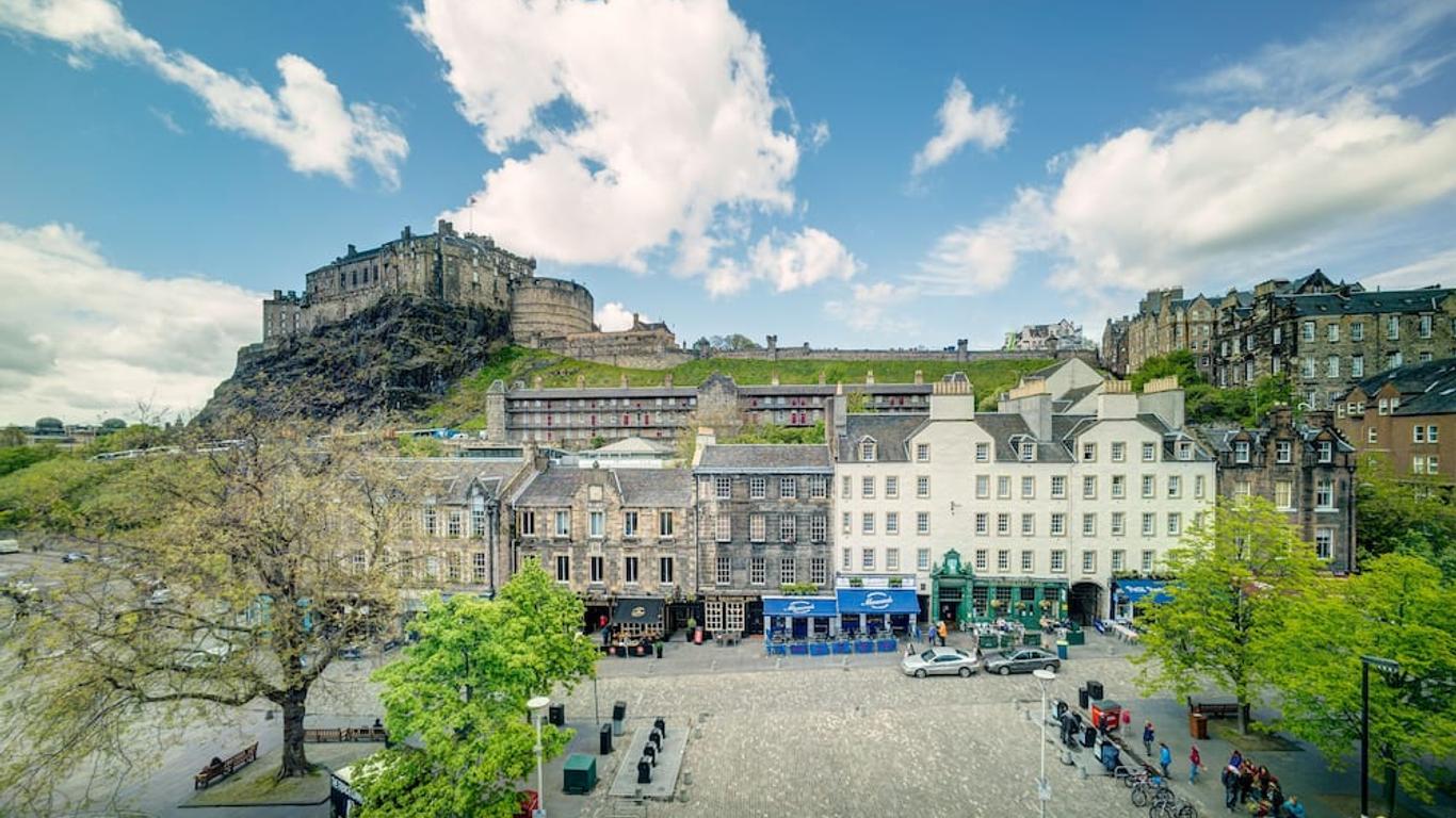 Apex Grassmarket Hotel