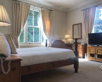 Norfolk House - Maidenhead - Bedroom