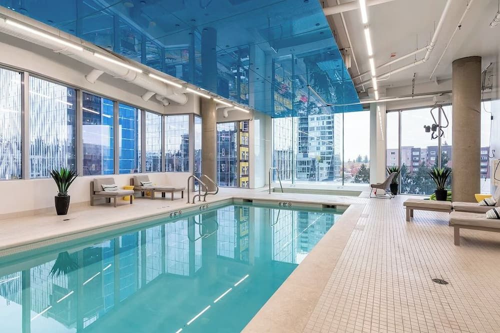 1br | Pool, Gym, Rooftop | Bellevue | Sophari A - בלביו - בריכה