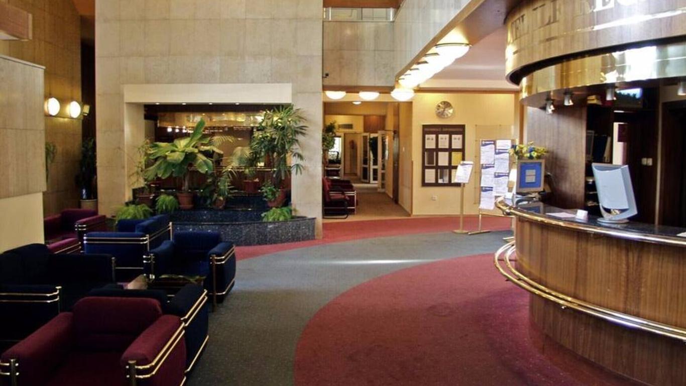 Hotel Ilf