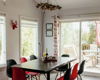 Le P'tit Paradis du Lac Rose - Honfleur - Dining room