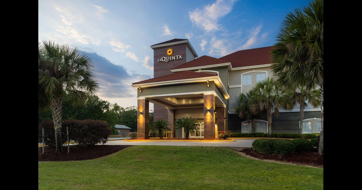 Garrett Spring Baton Rouge La Quinta Inn & Suites by Wyndham Baton Rouge Denham Springs in Baton ...
