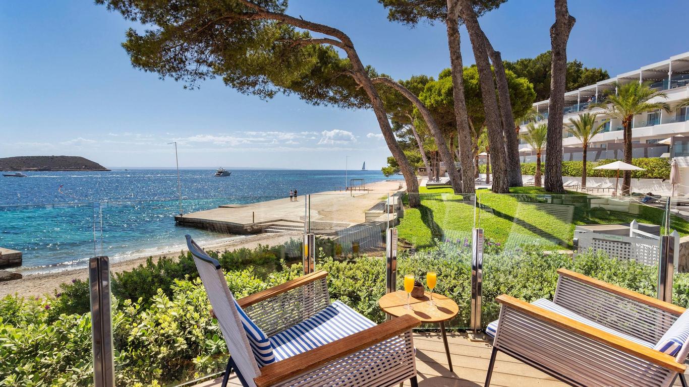 ميليا كالفيا بيتش