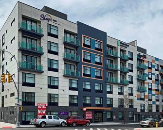 Sleep Inn Bronx - Belmont - Bronx - Building