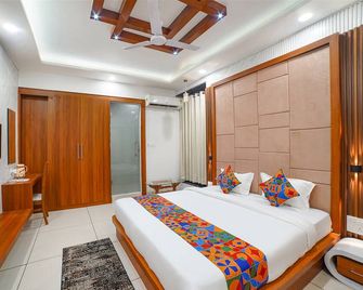 FabHotel Eminent - Patel Nagar, 0riental University - Bhopal - Chambre