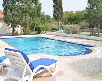 2 bedroom holiday apartment with pool - Ozankoy - Pool
