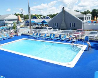 Cape Cod Family Resort - West Yarmouth - Bể bơi