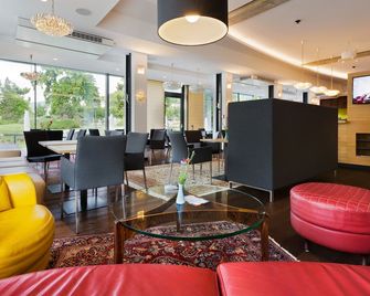 At The Park Hotel - Baden bei Wien - Lounge