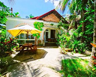 Casa Beach Resort - Phan Thiet - Patio