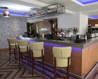 The City Hotel - Dunfermline - Baari