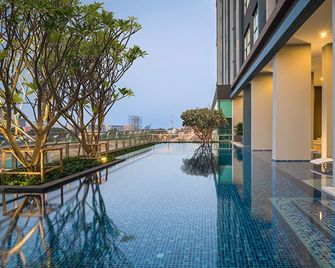 Baan Kieng Fah Hua-Hin by Montri C. - Hua Hin - Pool
