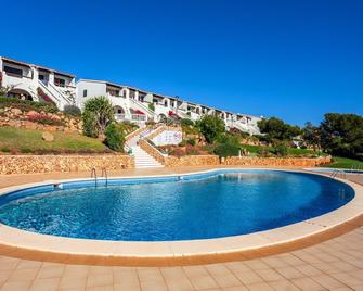 Apartamento Arenal de'n Castell - Arenal d'en Castell - Pool