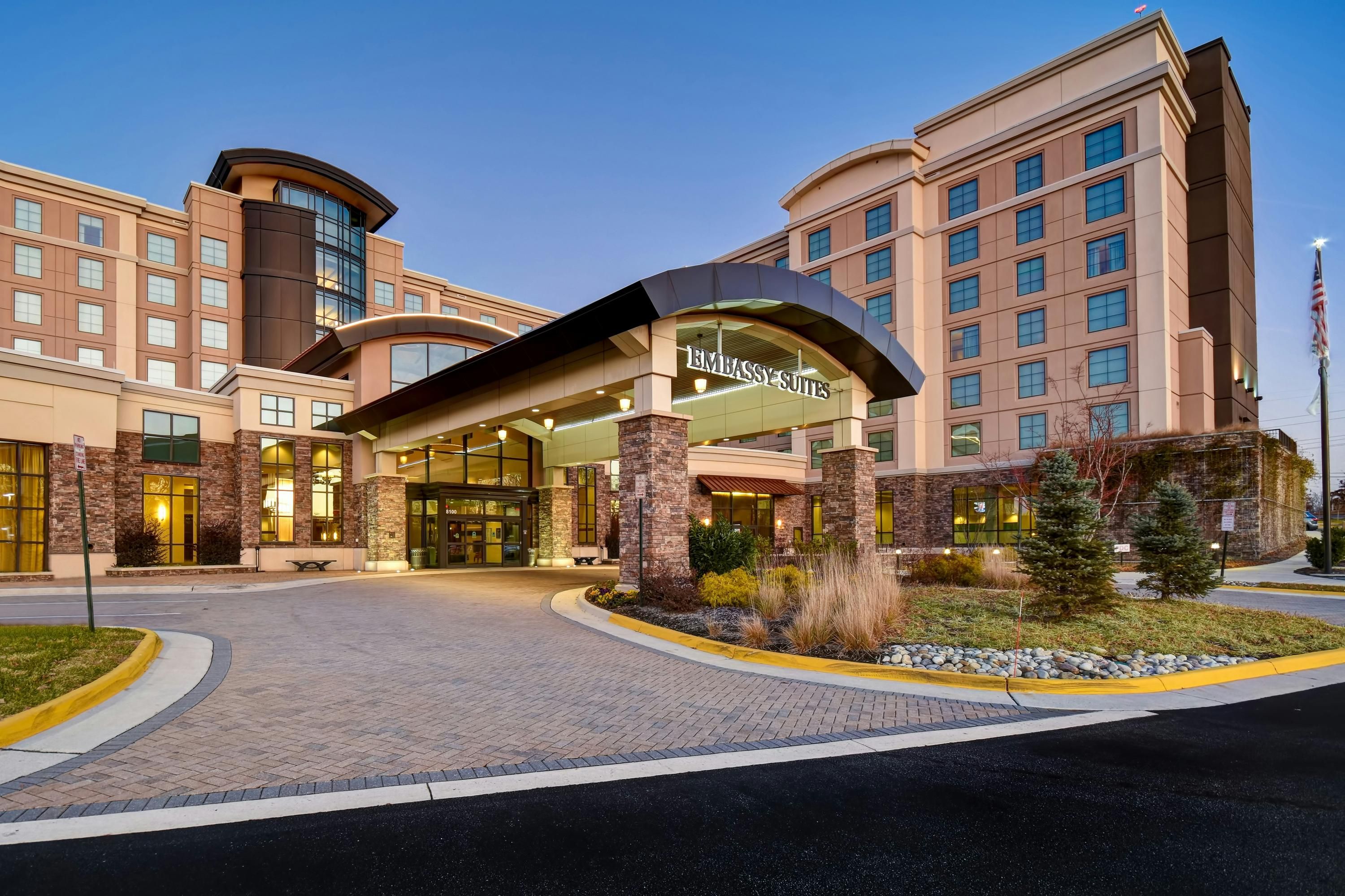 Embassy Suites by Hilton Springfield - Springfield - Bygning