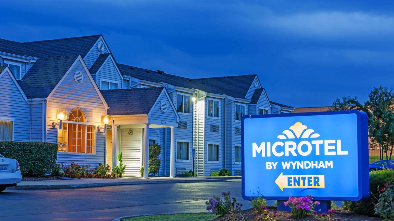 Microtel Inn & Suites by Wyndham Lexington