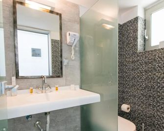 Resol Hotel - Bali - Salle de bain