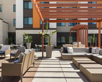 Residence Inn by Marriott Sacramento Cal Expo - Sacramento - Patio