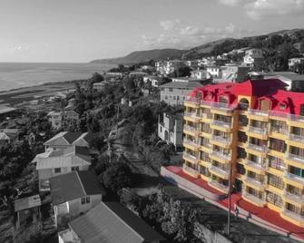 Bayport Residence Inn - Canefield - Edificio