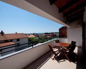 Wohnung in Novigrad - Funtana - Balkon