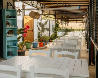 Azra Apart & Otel - Gökçeada