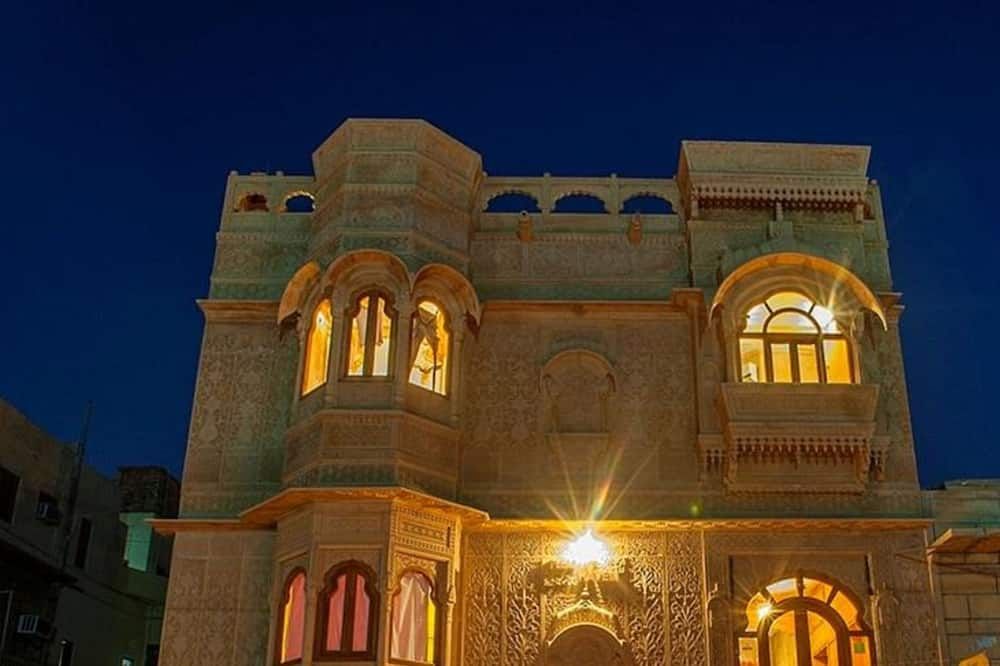 Hotel Pleasant Haveli - ג'יסלמר - בניין