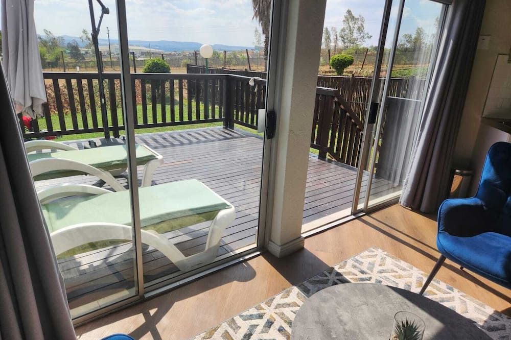 Shumba Valley Lodge - Lanseria - Balcon