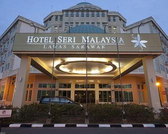 Hotel Seri Malaysia Lawas - Lawas - Building