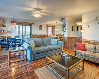 The Porch Life | Oceanfront | Hot Tub | Nags Head - Wanchese - Living room