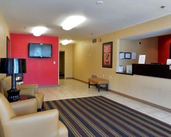 City Express By Marriott Newport News - Newport News - Front desk