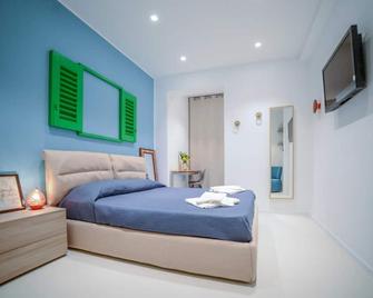 B&b Maree Seafront Molfetta - Molfetta - Camera da letto