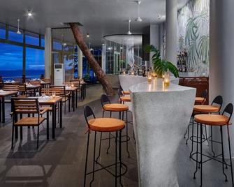 Independence Hotel Resort & Spa - סיהנוקוויל - מסעדה