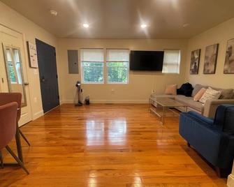 Chic 5br 2ba Apartment In DC - Washington, D.C. - Wohnzimmer
