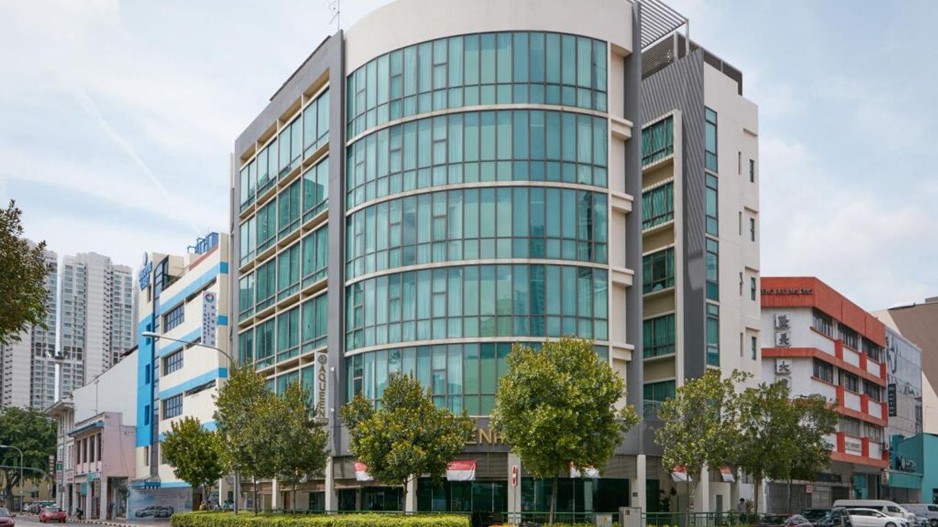 Aqueen Hotel Lavender